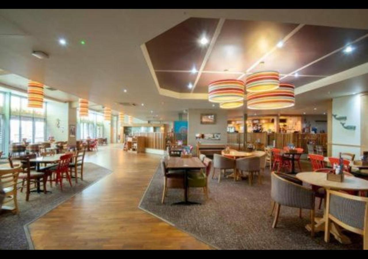 Sbl70 - Camber Sands Holiday Park - Sleeps 8 - Close Swimming Pools And Facilities - Private Parking Exterior foto